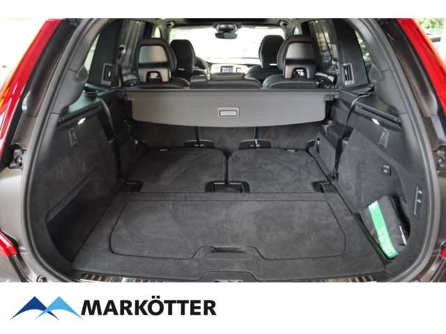 Volvo  Ultra Dark Plug-In Hybrid AWD T8 7-Sitzer