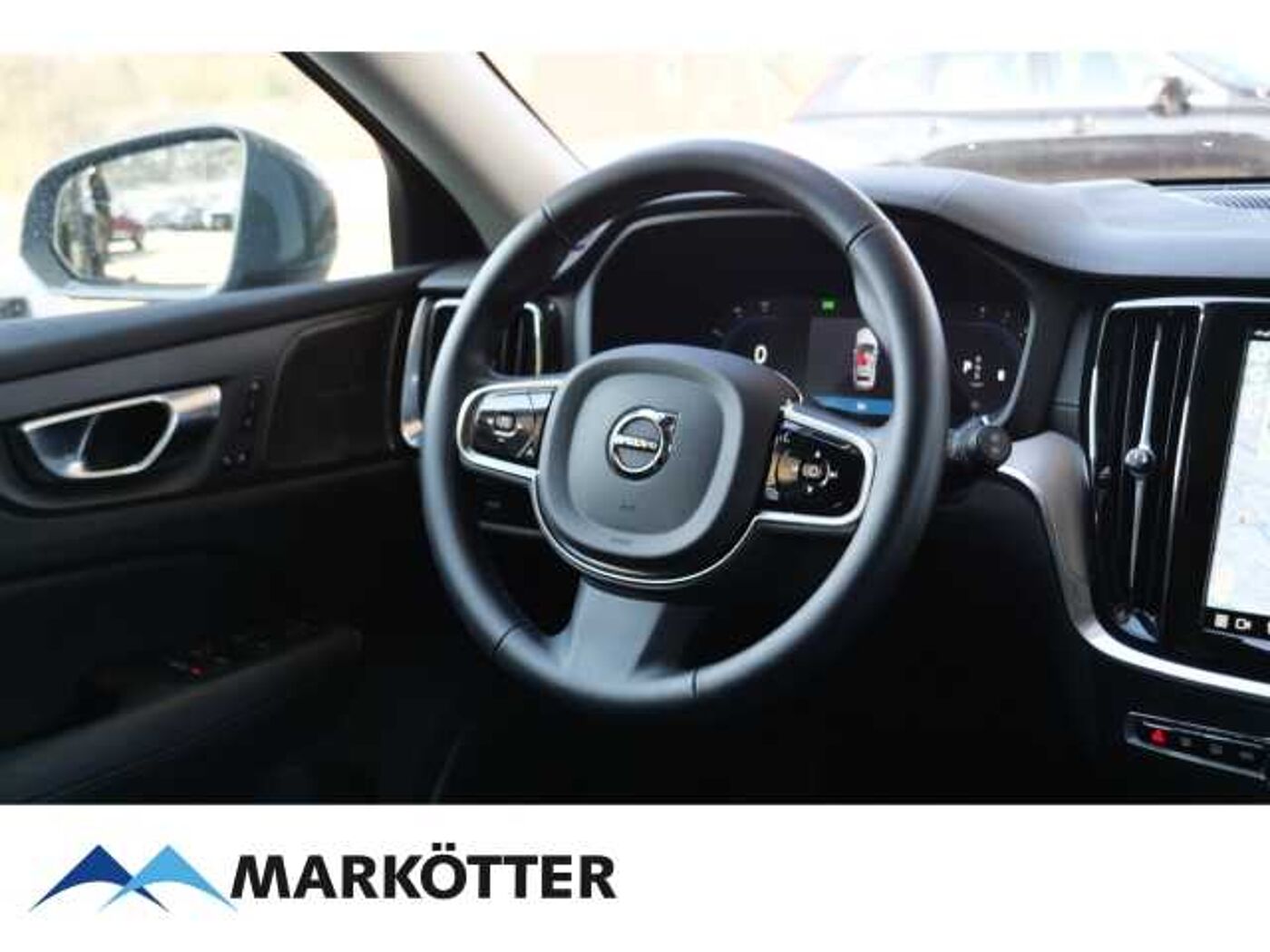 Volvo  CC