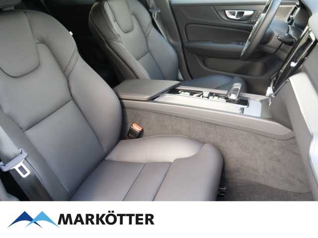 Volvo  CC