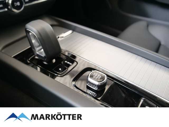 Volvo  CC