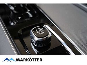 Volvo  Ultra Dark Plug-In Hybrid AWD T8 7-Sitzer