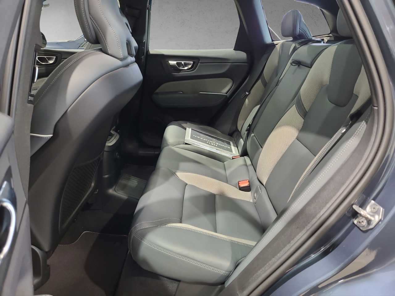 Volvo  XC60 Bluetooth LED Klima Einparkhilfe el. Fenster