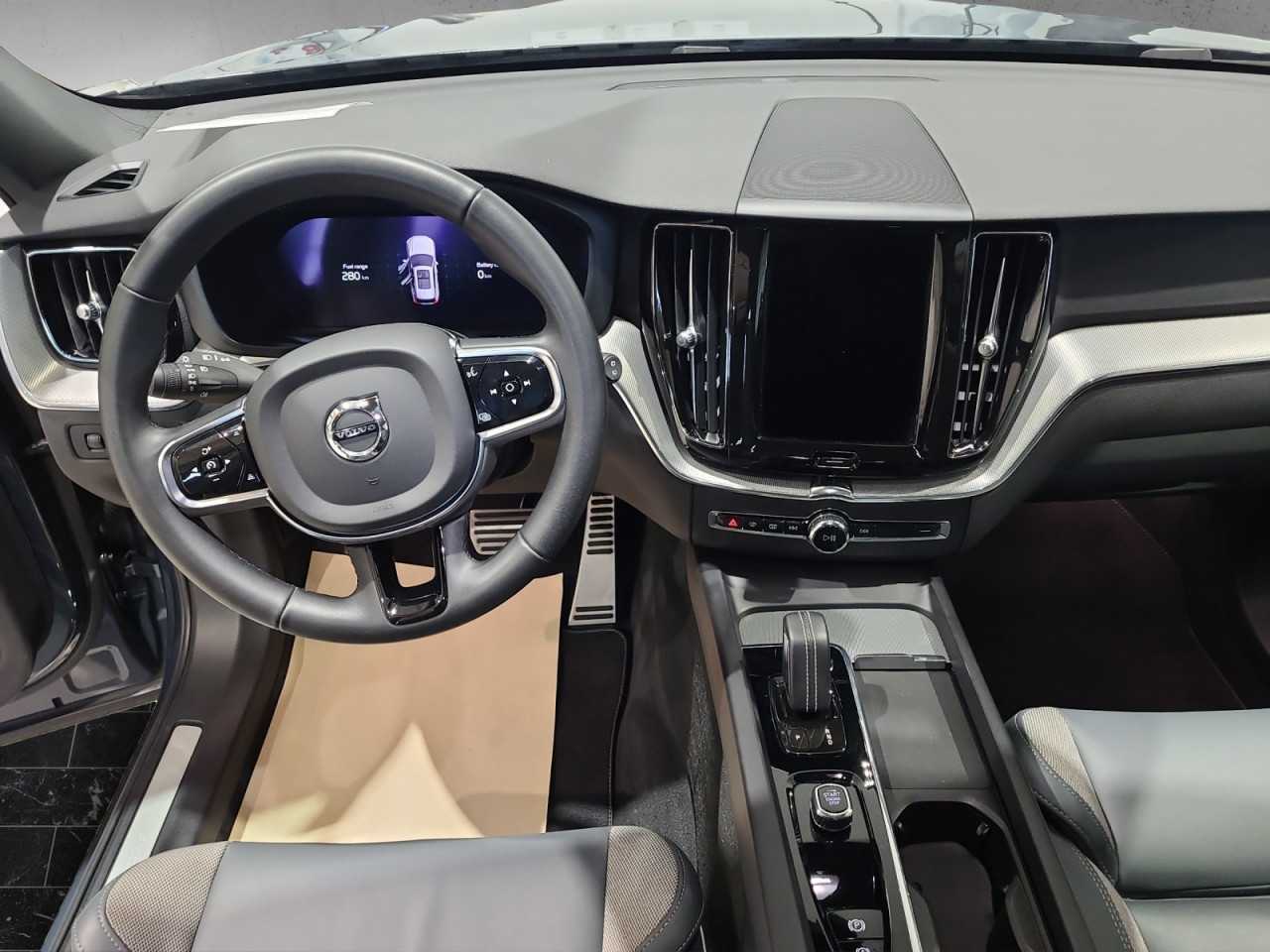 Volvo  XC60 Bluetooth LED Klima Einparkhilfe el. Fenster
