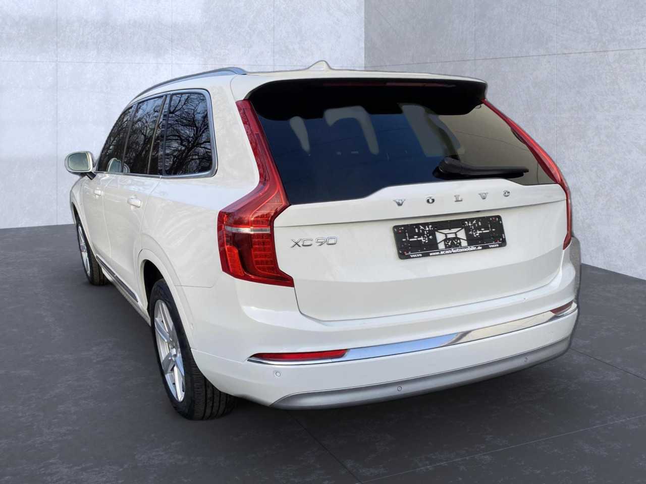 Volvo  XC90 Bluetooth Navi LED Vollleder Klima Einparkhilfe el. Fenster