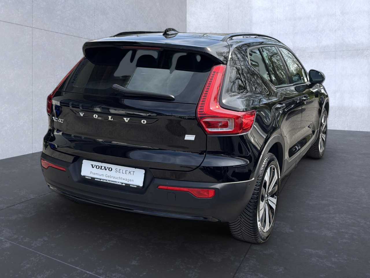 Volvo  XC40 Bluetooth Klima Standhzg Einparkhilfe el. Fenster