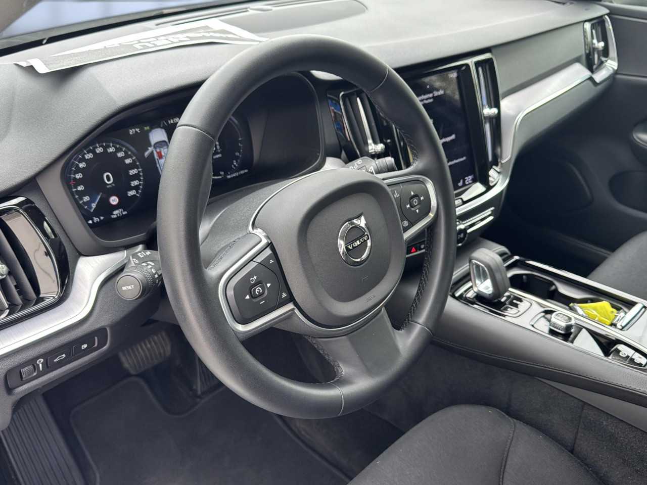 Volvo  Bluetooth Navi LED Klima Einparkhilfe el. Fenster