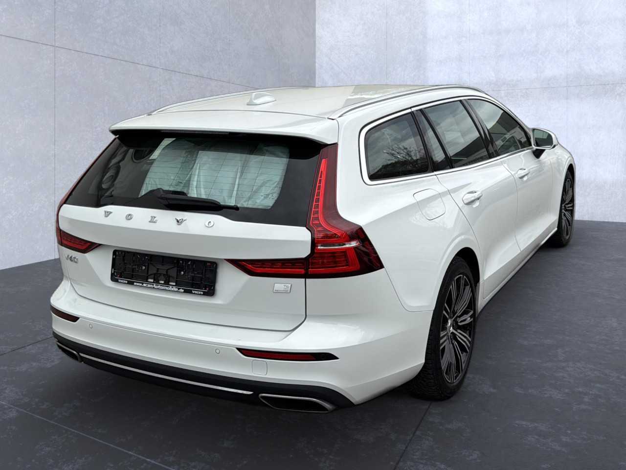 Volvo  Bluetooth Navi LED Klima Einparkhilfe el. Fenster