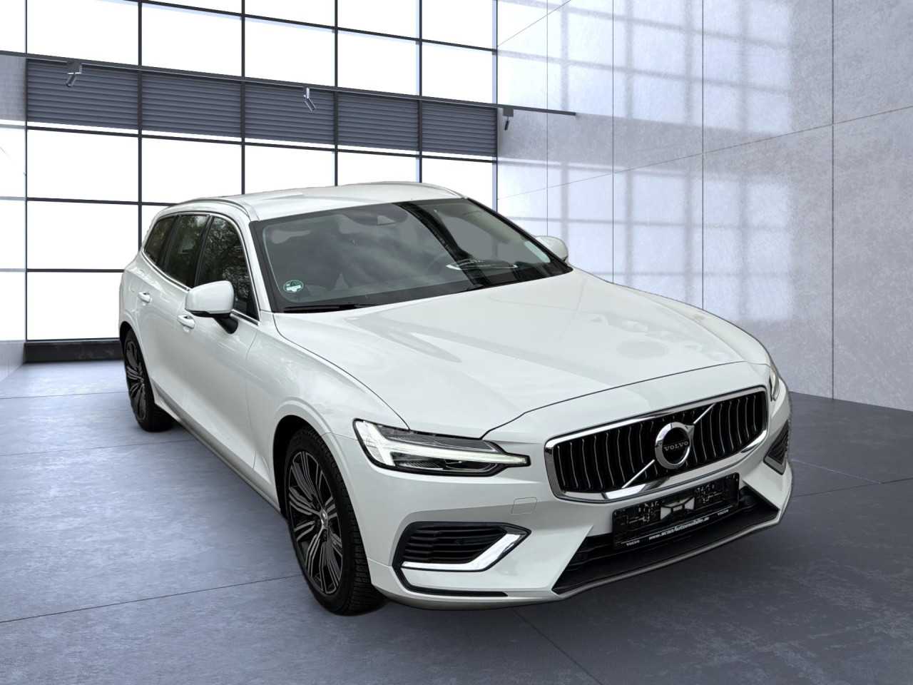 Volvo  Bluetooth Navi LED Klima Einparkhilfe el. Fenster