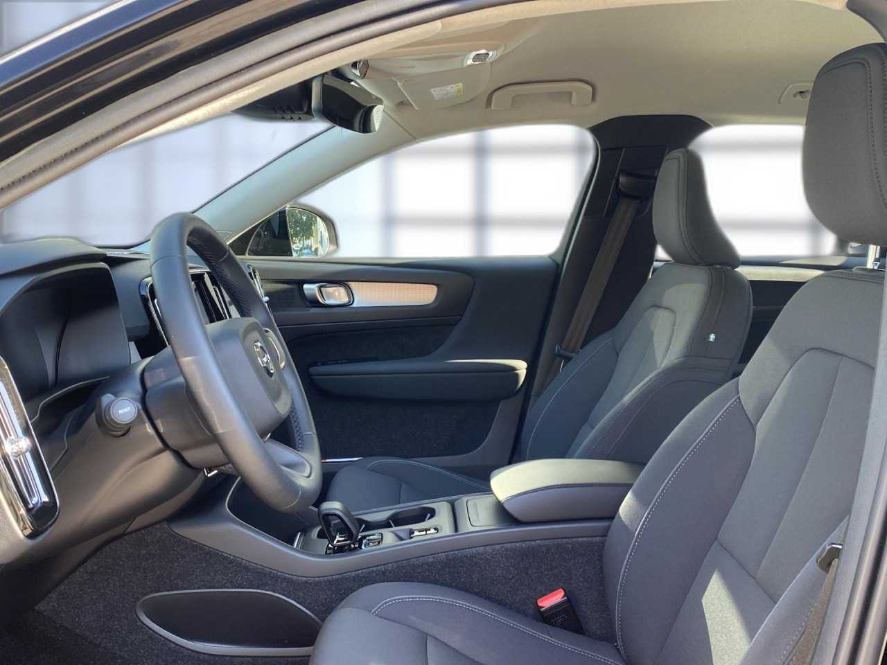 Volvo  XC40 Bluetooth Navi LED Klima Einparkhilfe el. Fenster