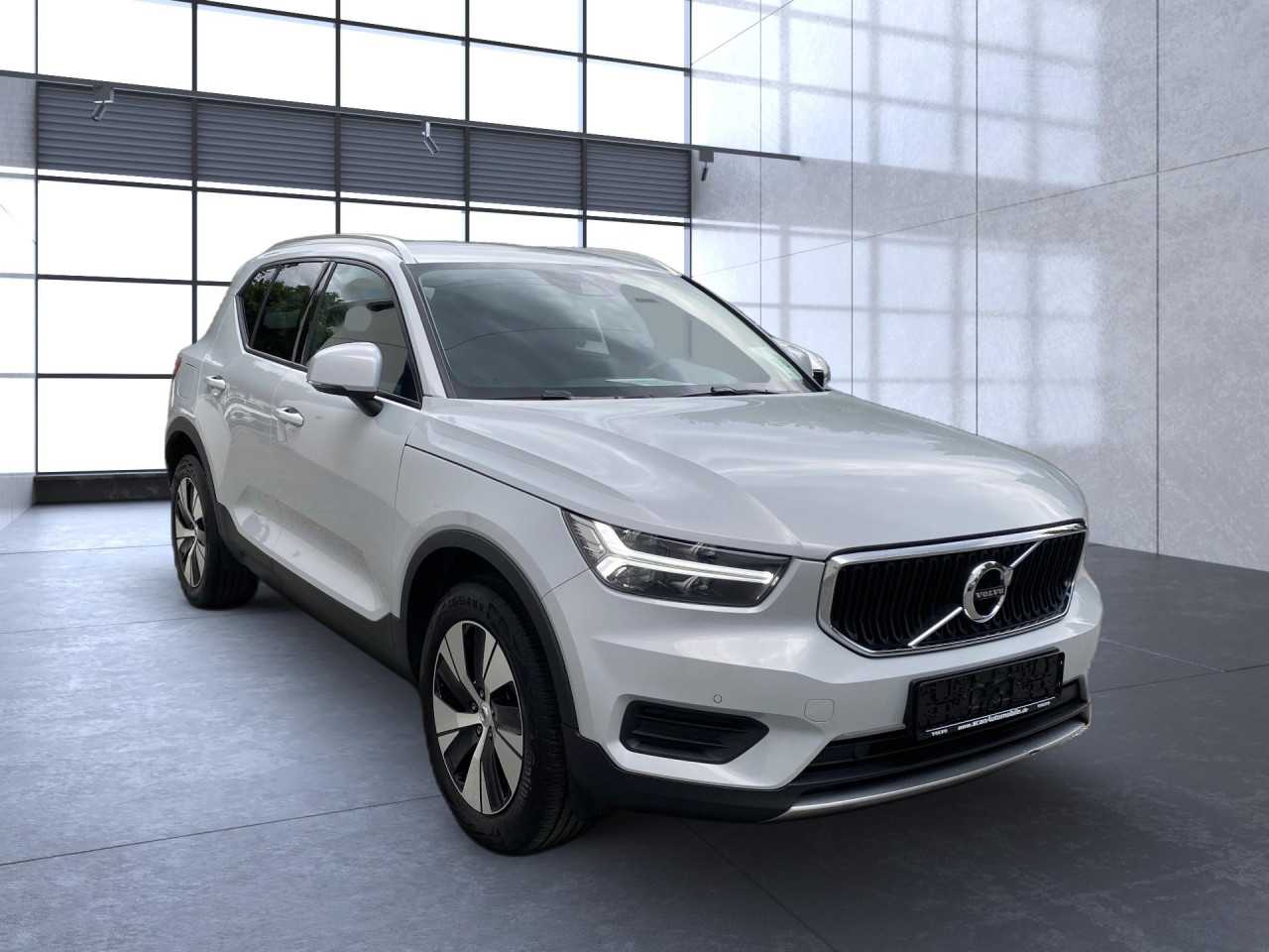Volvo  XC40 Bluetooth Navi LED Klima Einparkhilfe el. Fenster