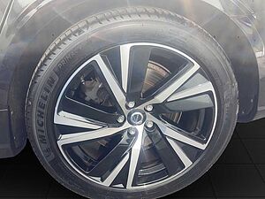 Volvo  Head Up Display Navi LED Vollleder Klima Standhzg Einparkhilfe el. Fenster