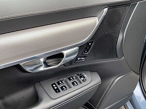 Volvo  LED Vollleder Klima Standhzg Einparkhilfe el. Fenster