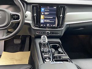 Volvo  LED Vollleder Klima Standhzg Einparkhilfe el. Fenster