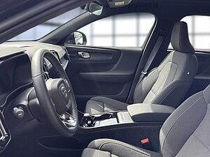 Volvo  XC40 Bluetooth Klima Standhzg Einparkhilfe el. Fenster