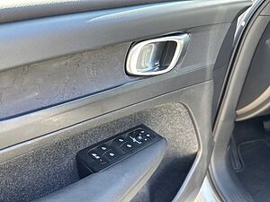 Volvo  XC40 Navi LED Klima Standhzg Einparkhilfe el. Fenster