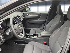 Volvo  XC40 Navi LED Klima Standhzg Einparkhilfe el. Fenster