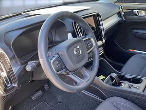 Volvo  XC40 Bluetooth Navi LED Klima Einparkhilfe el. Fenster
