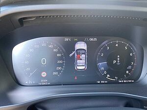 Volvo  XC40 Bluetooth Navi LED Klima Einparkhilfe el. Fenster