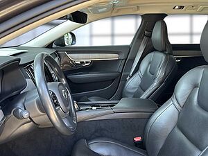 Volvo  Head Up Display Vollleder Standhzg Einparkhilfe el. Fenster