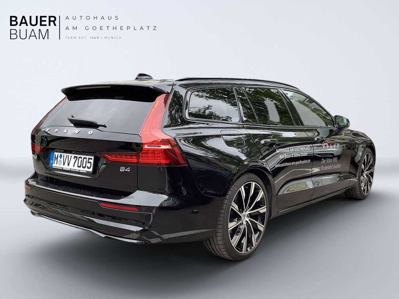 Volvo  Plus Dark