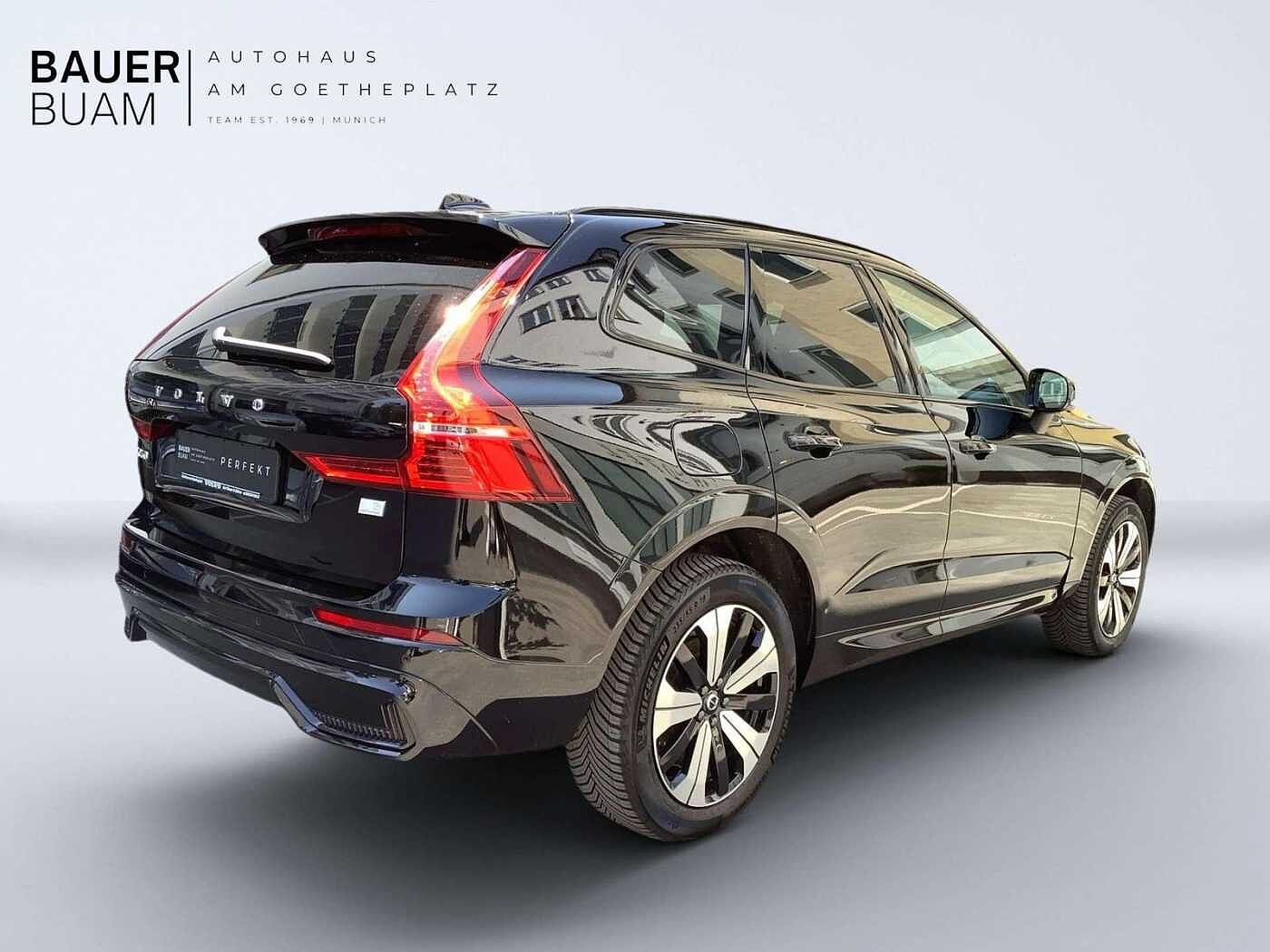 Volvo  T6 AWD Plug In Hybrid Plus Dark