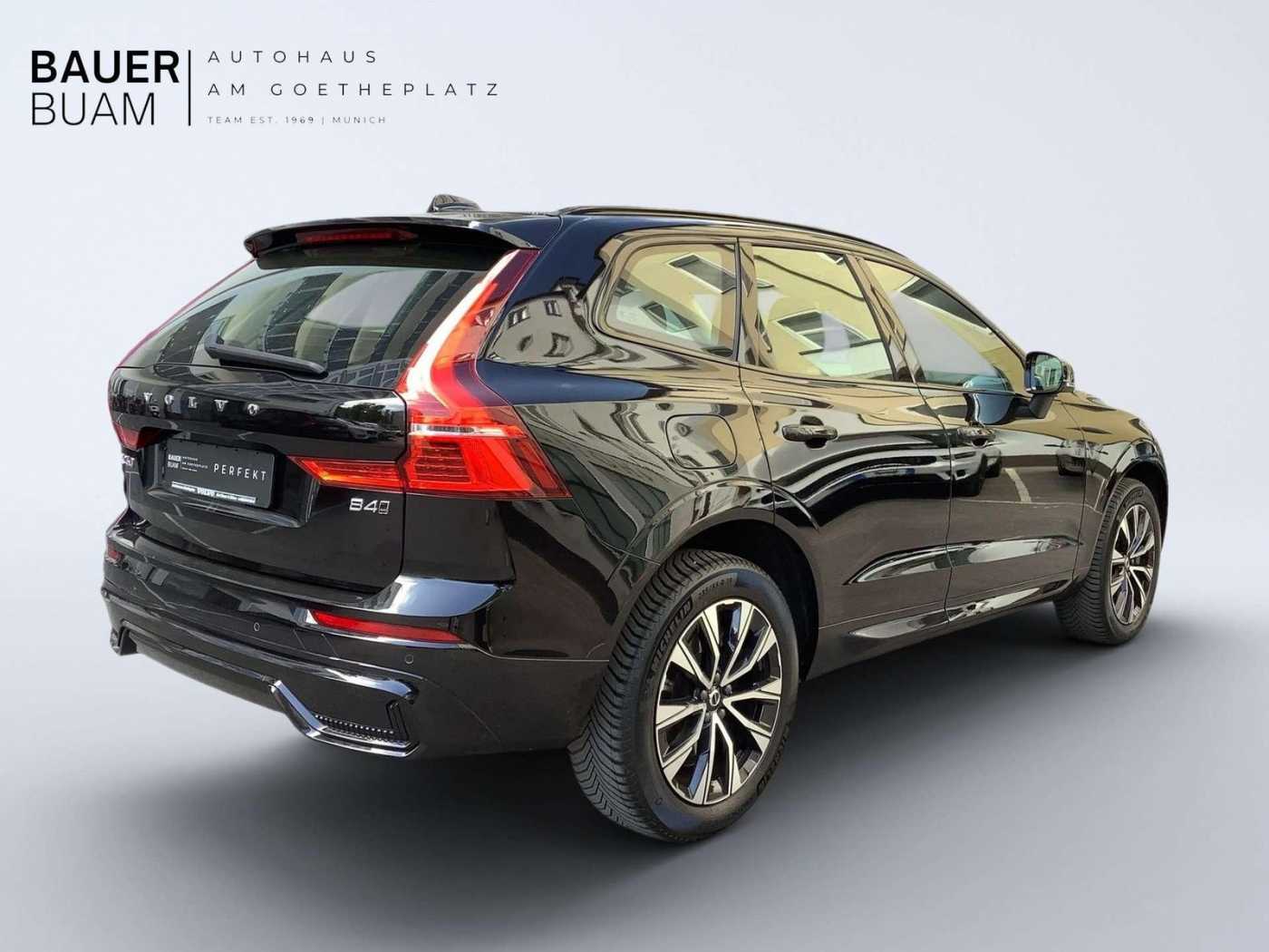 Volvo  Plus Dark Diesel AWD