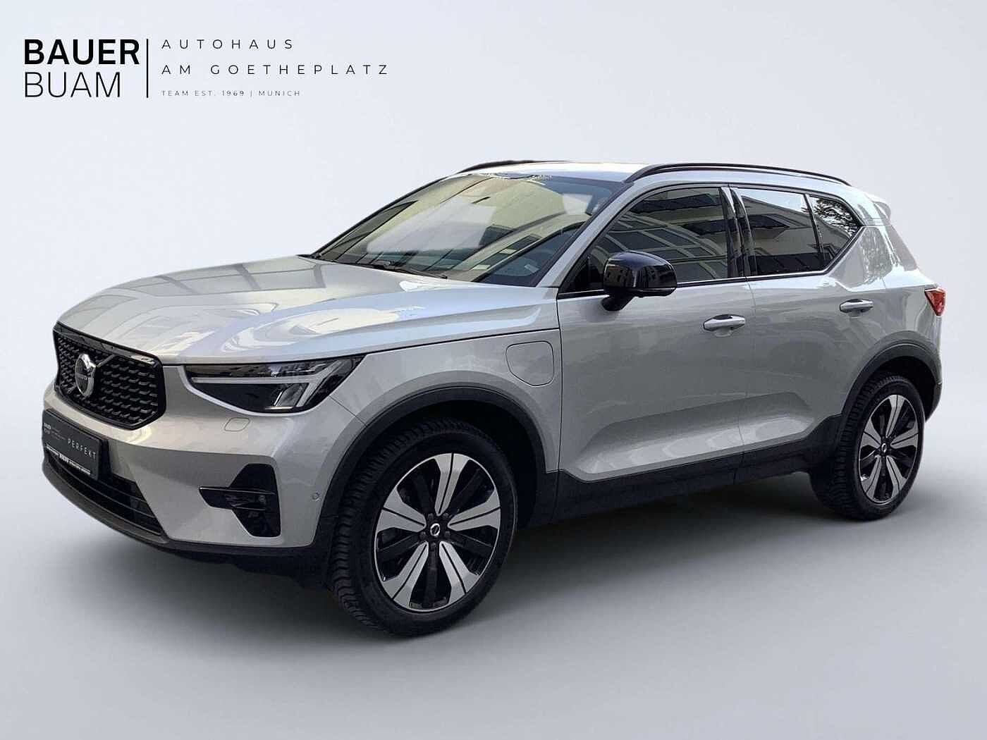 Volvo  Plus Dark Plug-In Hybrid 2WD