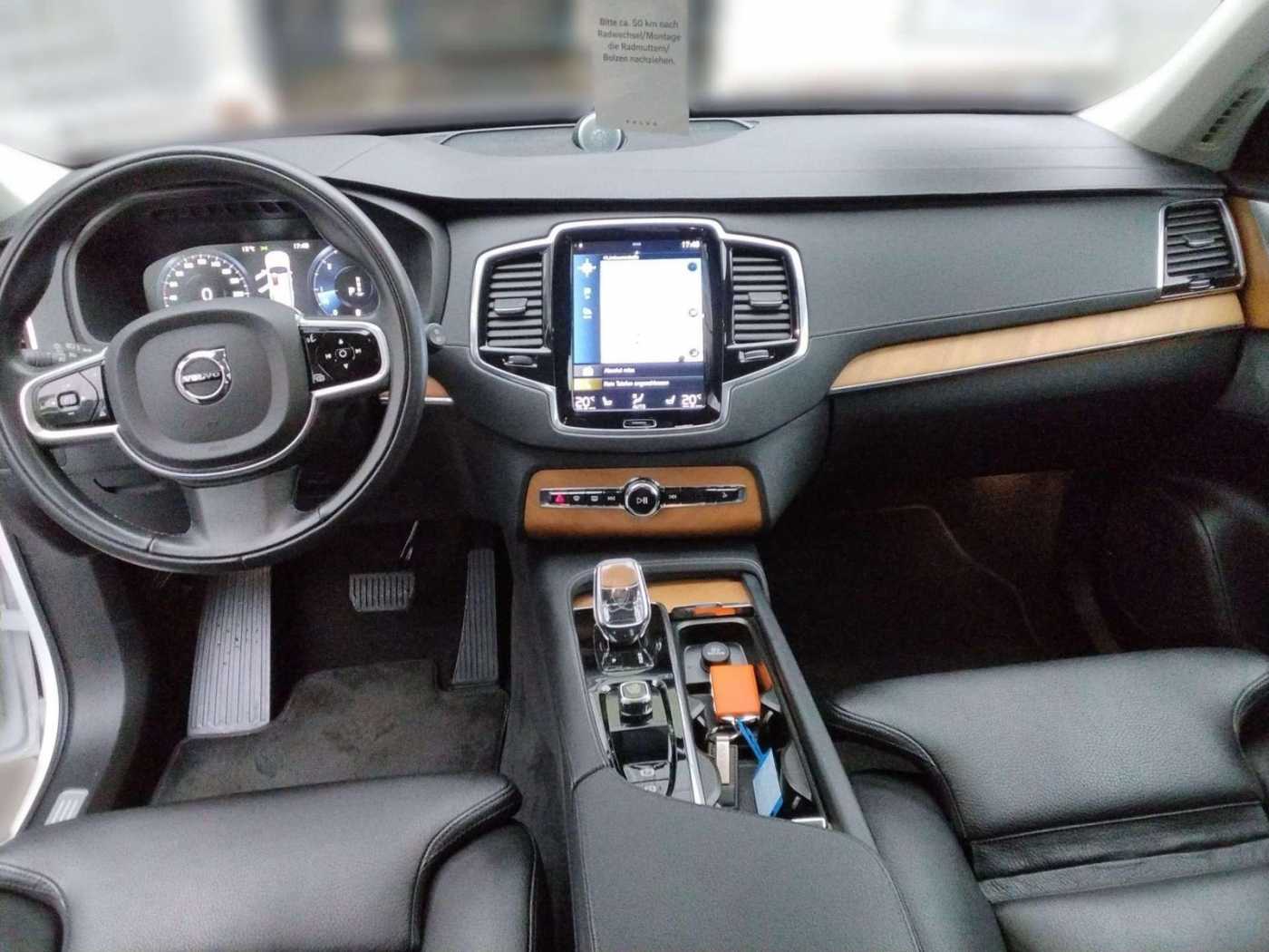 Volvo  Inscription AWD