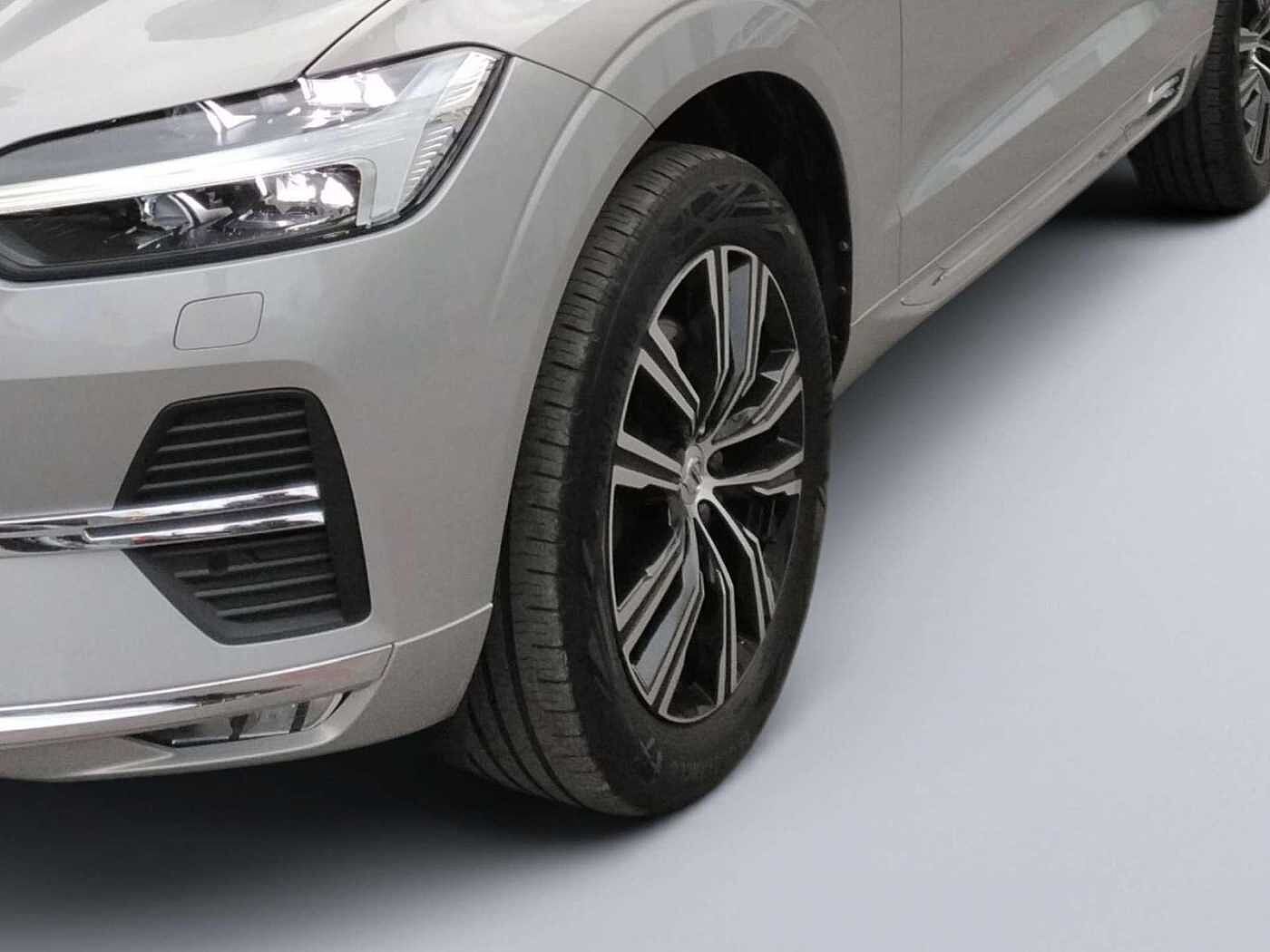 Volvo  Inscription AWD