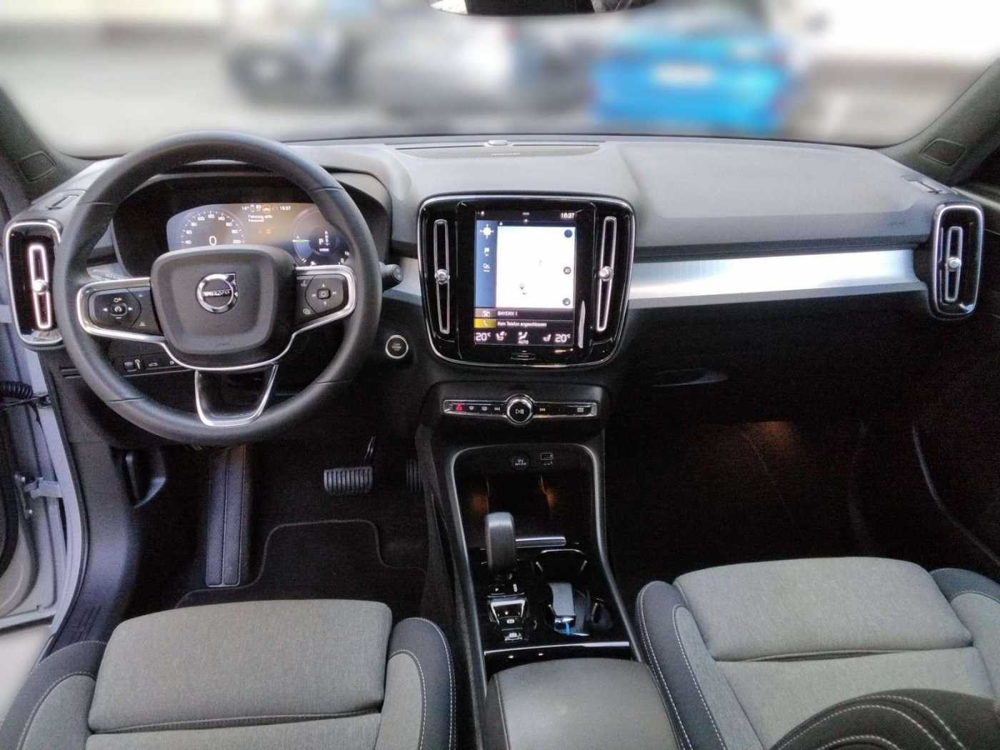 Volvo  Plus Bright Recharge Plug-In Hybrid 2WD