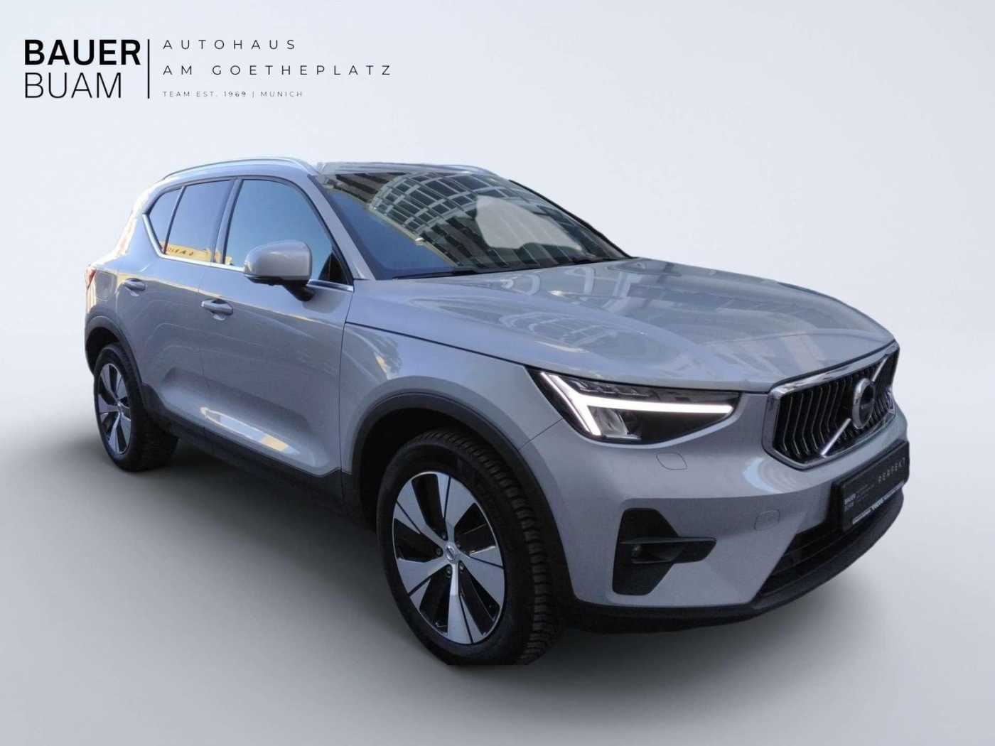 Volvo  Plus Bright Recharge Plug-In Hybrid 2WD