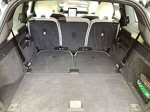 Volvo  Ultra Performance Pure Electric AWD