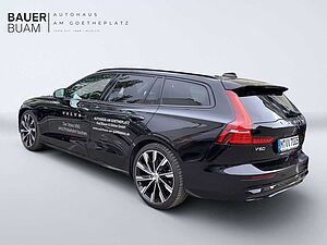 Volvo  Plus Dark