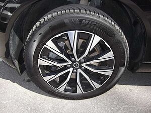 Volvo  Core 2WD