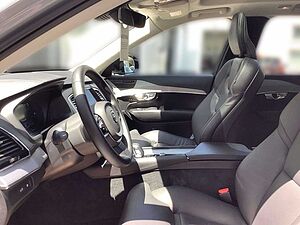 Volvo  Ultra Dark T8 7-Sitzer AWD Plug-In Hybrid
