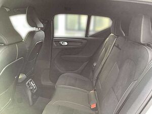 Volvo  Plus Dark Plug-In Hybrid 2WD