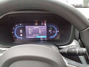 Volvo  R Design Recharge Plug-In Hybrid AWD