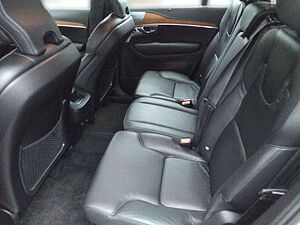 Volvo  Inscription AWD