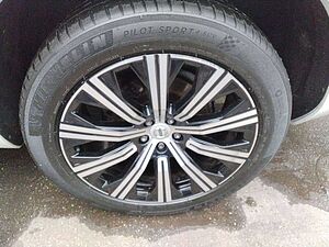 Volvo  Inscription AWD