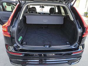 Volvo  R Design 2WD