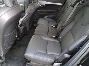 Volvo  Plus Bright AWD