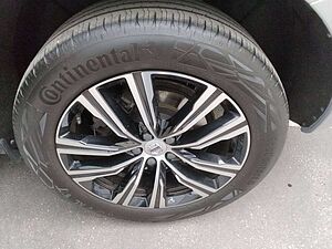 Volvo  Inscription AWD
