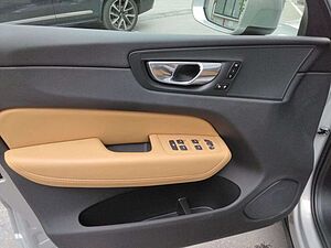Volvo  Inscription AWD