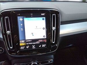 Volvo  Plus Bright Recharge Plug-In Hybrid 2WD