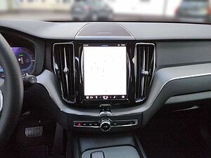 Volvo  Plus Dark Recharge Plug-In Hybrid AWD T6