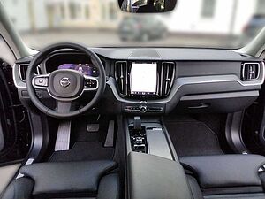 Volvo  Plus Dark Recharge Plug-In Hybrid AWD T6
