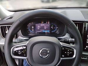 Volvo  Plus Dark Recharge Plug-In Hybrid AWD T6
