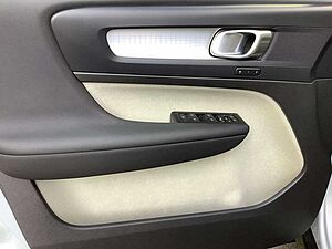 Volvo  Inscription Expression Plug-In Hybrid 2WD