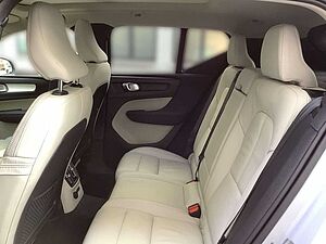 Volvo  Inscription Expression Plug-In Hybrid 2WD