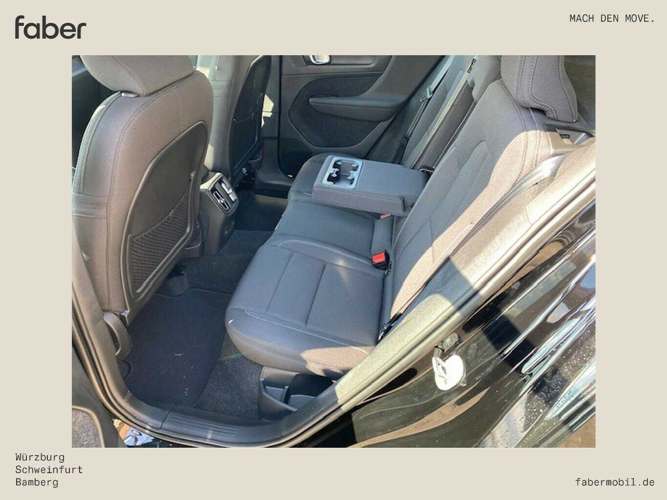 Volvo  Recharge Pure Electric Core